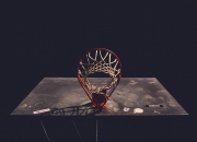 开云体育中国-叛徒归来！38岁保罗末节19分血洗北岸花园，勇士王朝续命的终极赌注