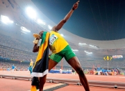 开云官网-觉醒的野兽，雷诺横扫迈凯伦，新王周冠宇的加冕宣言