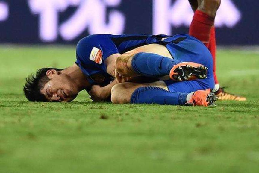 汉堡后卫遭遇伤病潮，球队排兵布阵无奈的简单介绍