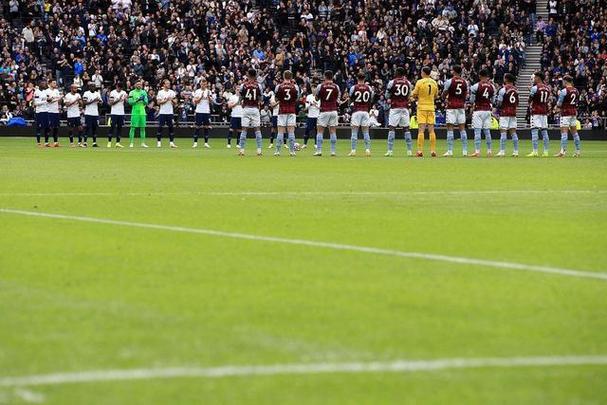 罗马遭遇连败,欧冠席位岌岌可危 罗马遭遇连败,欧冠席位岌岌可危