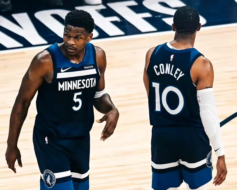 森林狼队外线火力不足 森林狼队外线火力不足