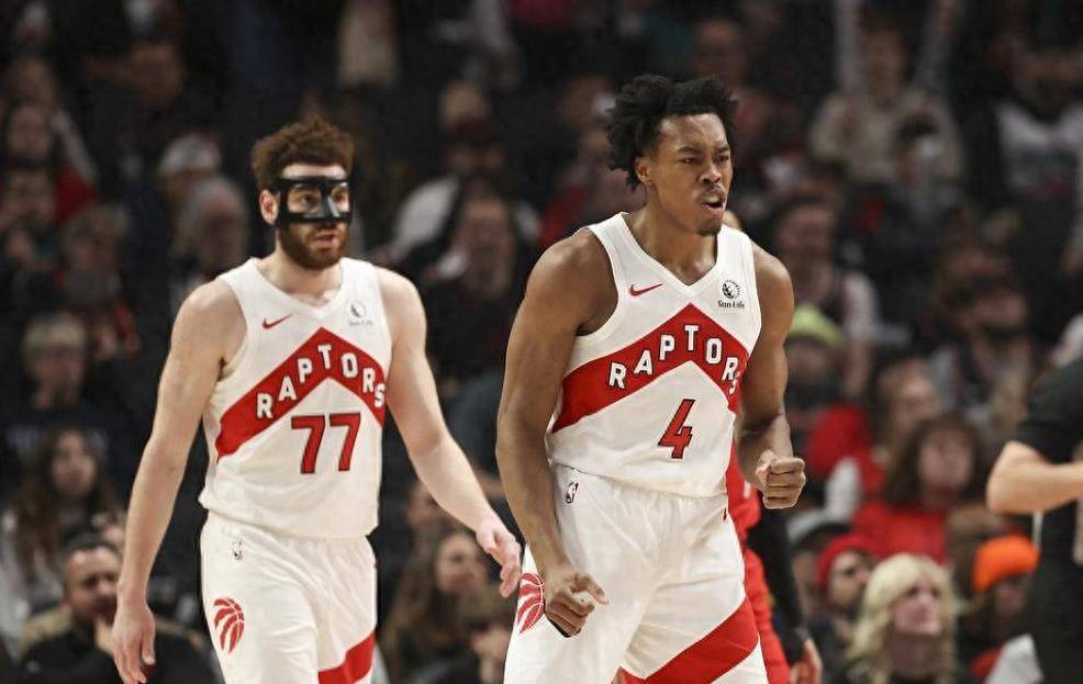 季前赛再现大逆转,猛龙险胜爵士 季前赛再现大逆转,猛龙险胜爵士