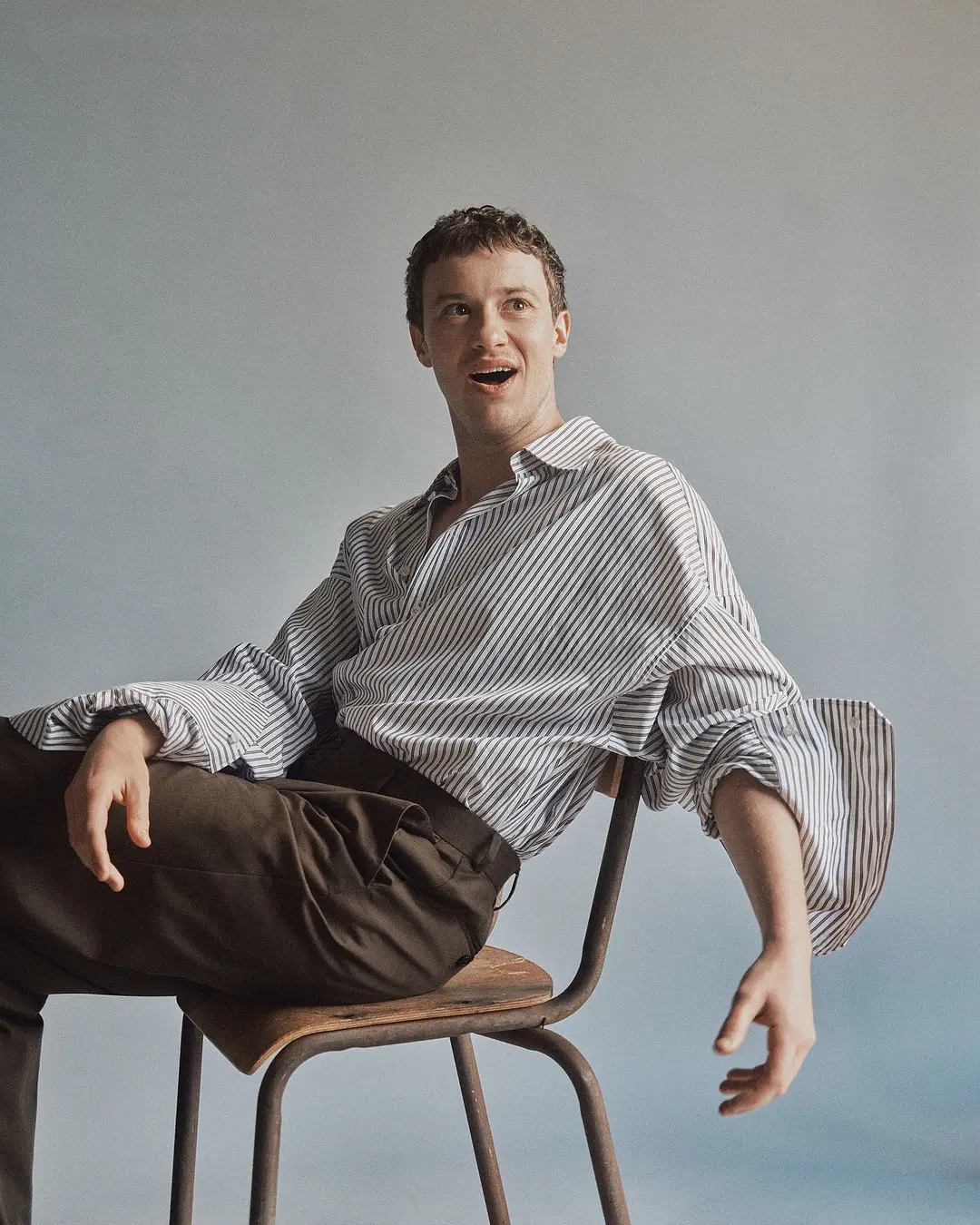 爵士宣布主帅奎因被解雇，暂由助理接任