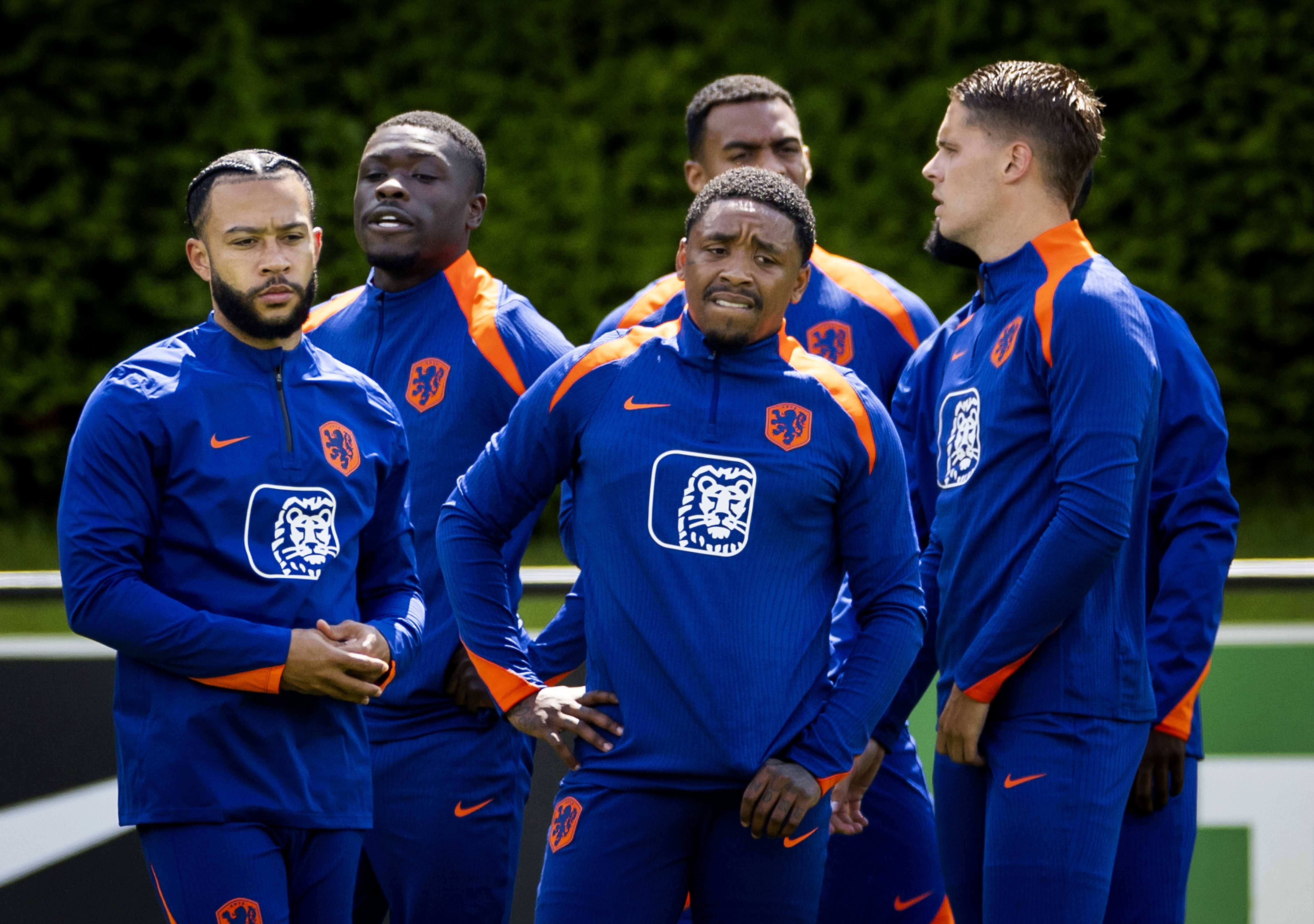 欧洲杯：荷兰队轻松击败奥地利队