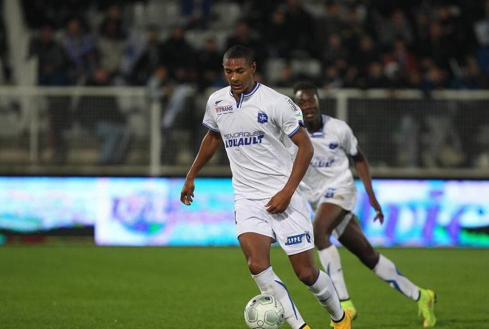 欧塞尔队遭遇困境，士气低迷需全力振奋