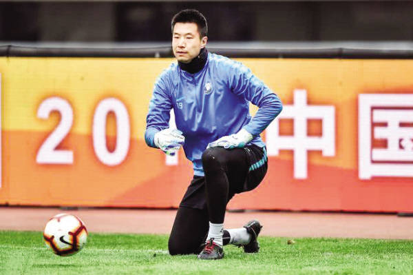 包含北京人和客场战平大连人,战绩平分的词条 包含北京人和客场战平大连人,战绩平分的词条