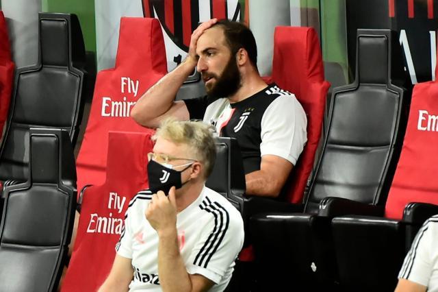 尤文图斯前锋伊瓜因因受伤缺席比赛