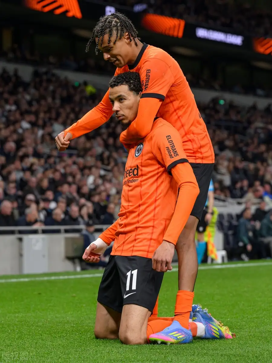 欧预赛即将开战，球队备战全力以赴