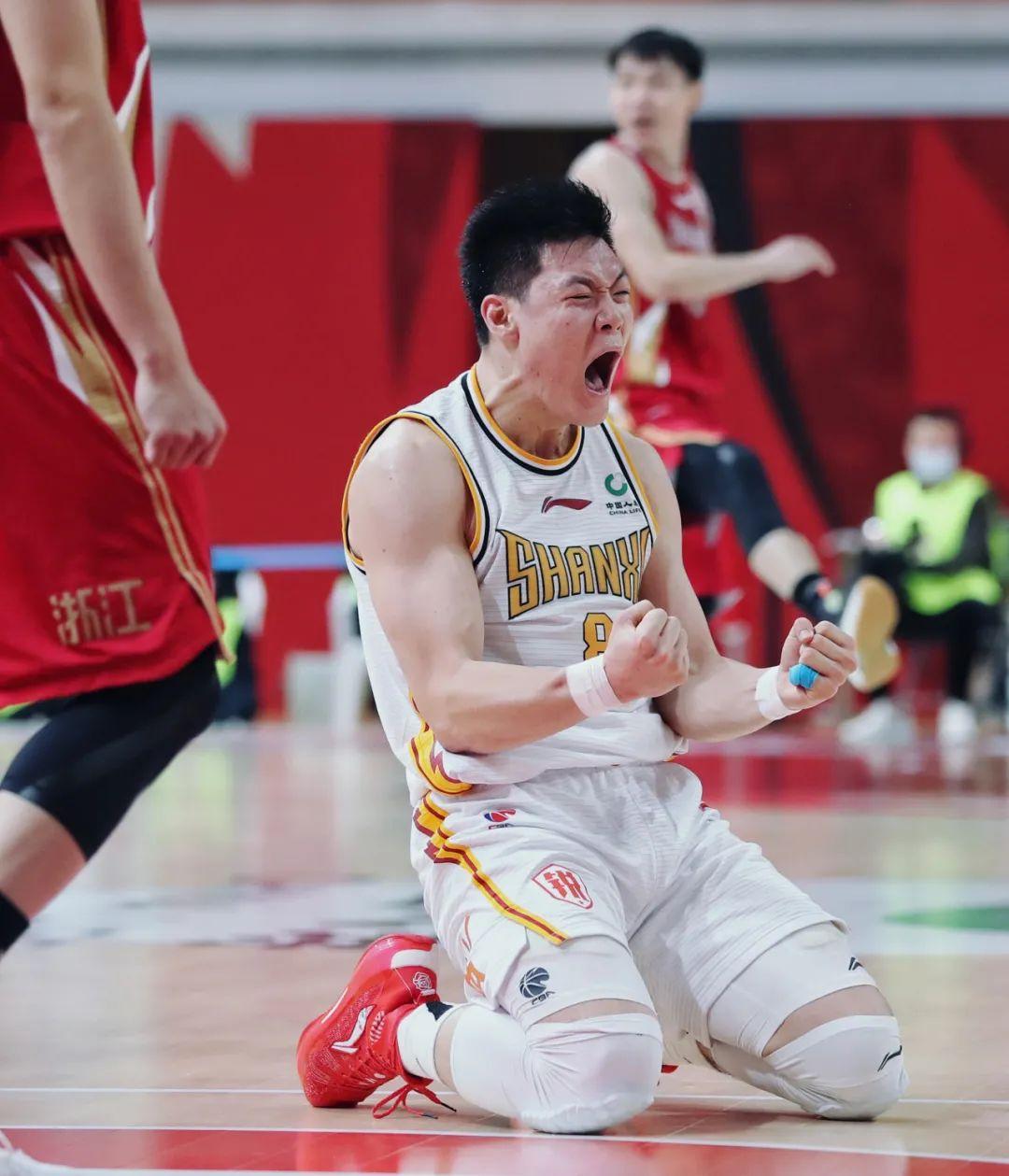 包含山西队绝杀湖人,孙铭徽高光表现的词条 包含山西队绝杀湖人,孙铭徽高光表现的词条