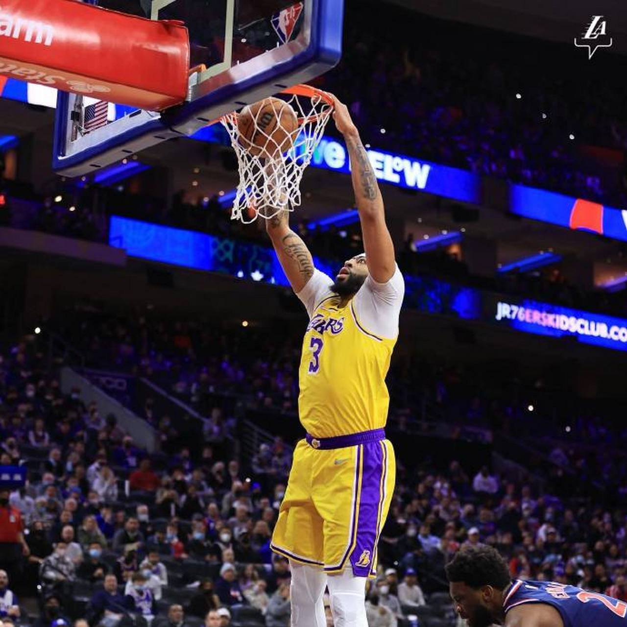 新疆队绝杀雄鹿,恩比德状态火热的简单介绍 新疆队绝杀雄鹿,恩比德状态火热的简单介绍