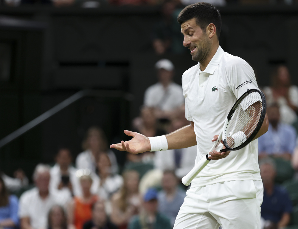 包含世界网球队险胜欧洲网球队，瓦林卡统治全场的词条