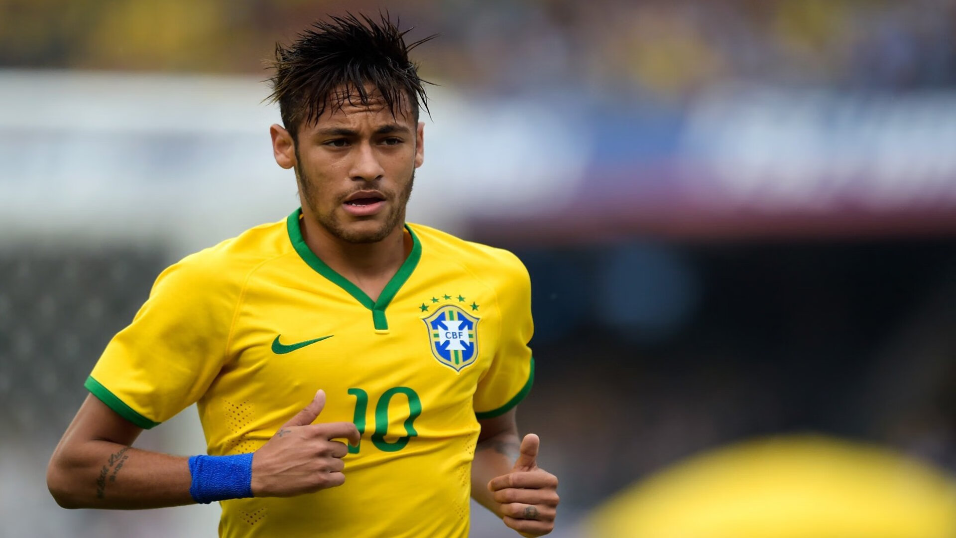 极速与绿茵的平行叙事,揭幕战的颠覆美学与喀麦隆式的逆袭方程式