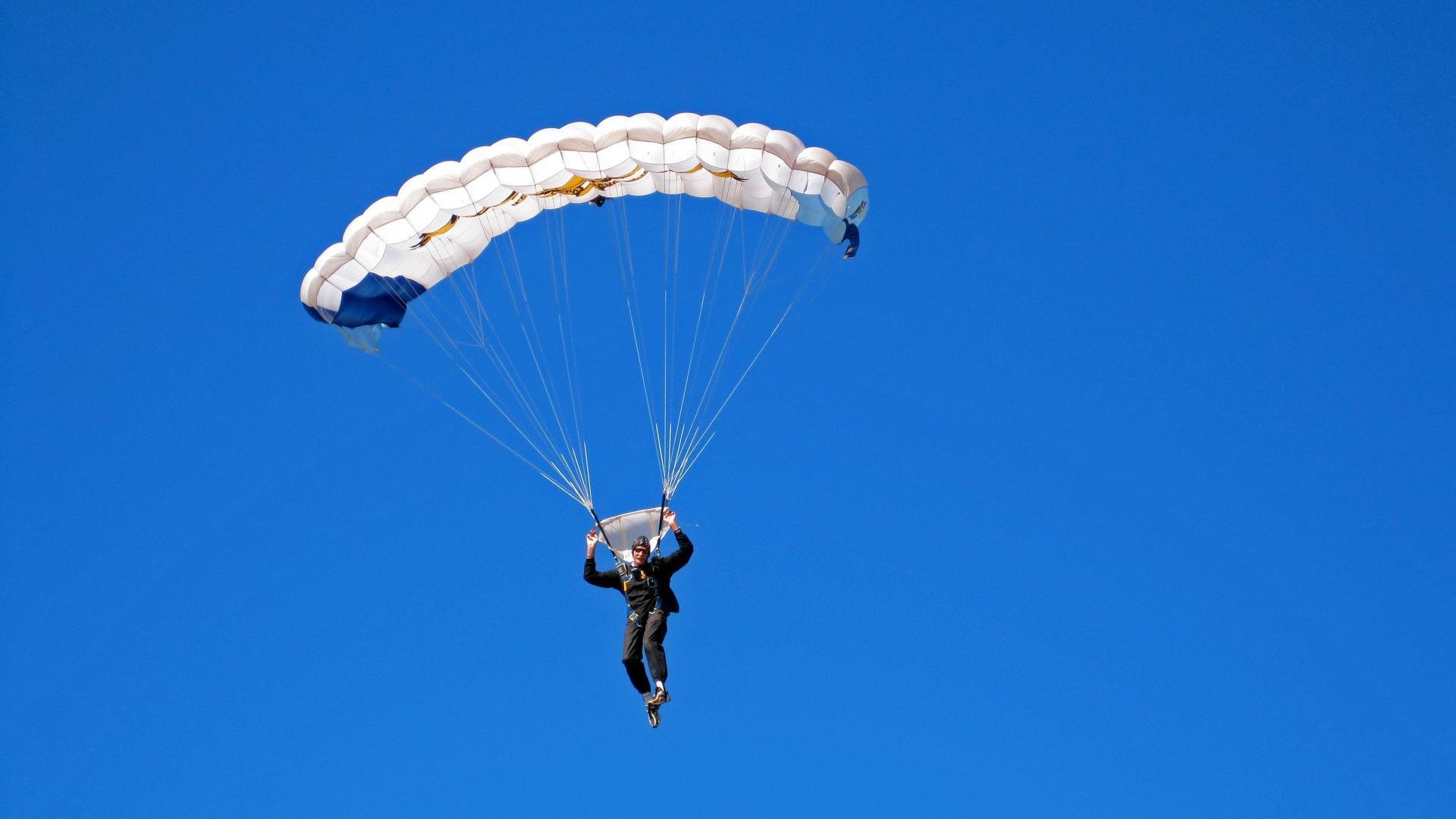 命运弯道,伊萨克在滨海湾的绝地反击