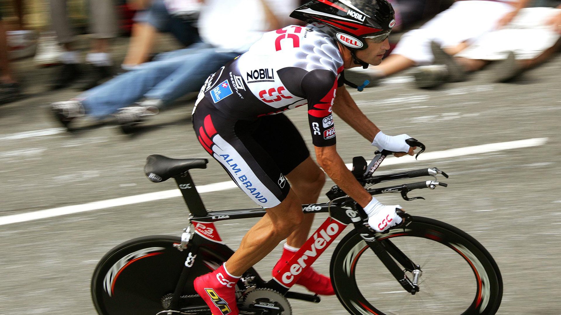 姆巴佩刷新纪录却成背景板,墨西哥提前终结悬念令法国黯然失色