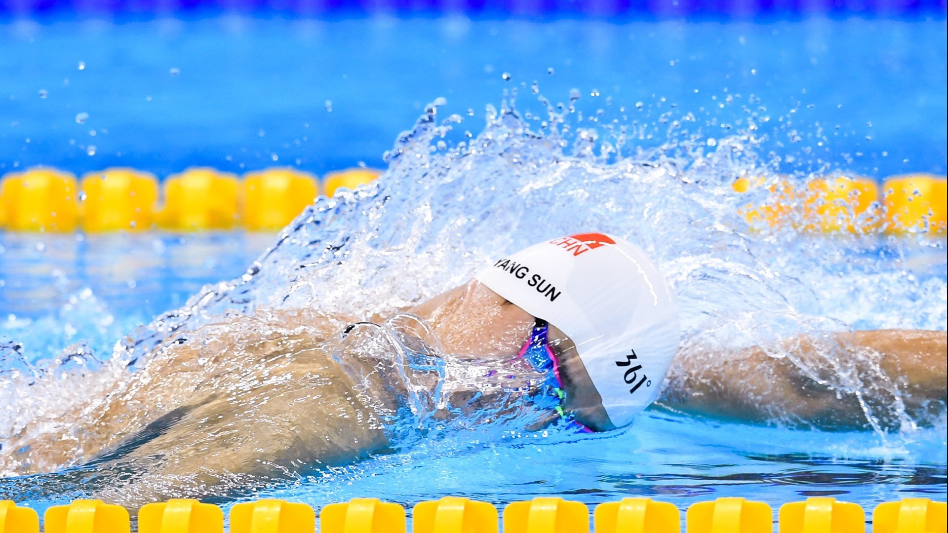 跨越球网的圣火，当日本鏖战奥地利时，王皓在观众席点燃了什么